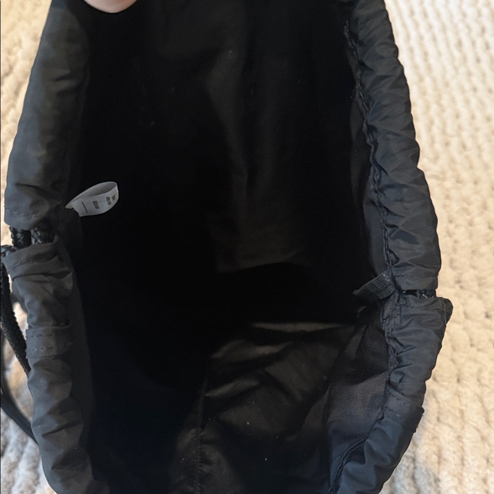 Adidas sports bag - Picture 4 of 4